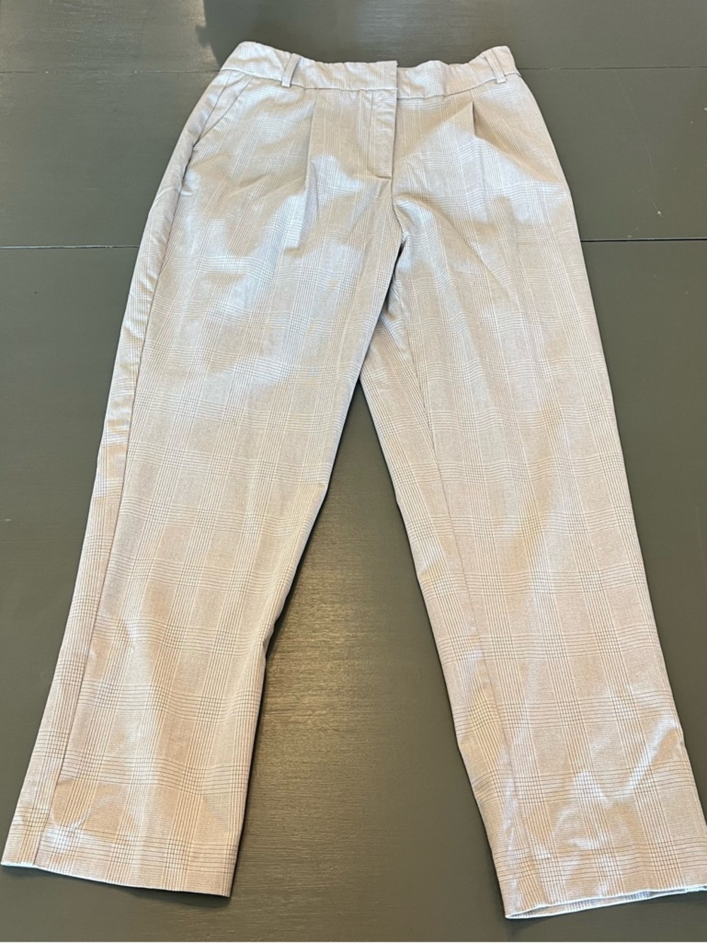 Women's Tailored Plaid Trousers in Light Gray